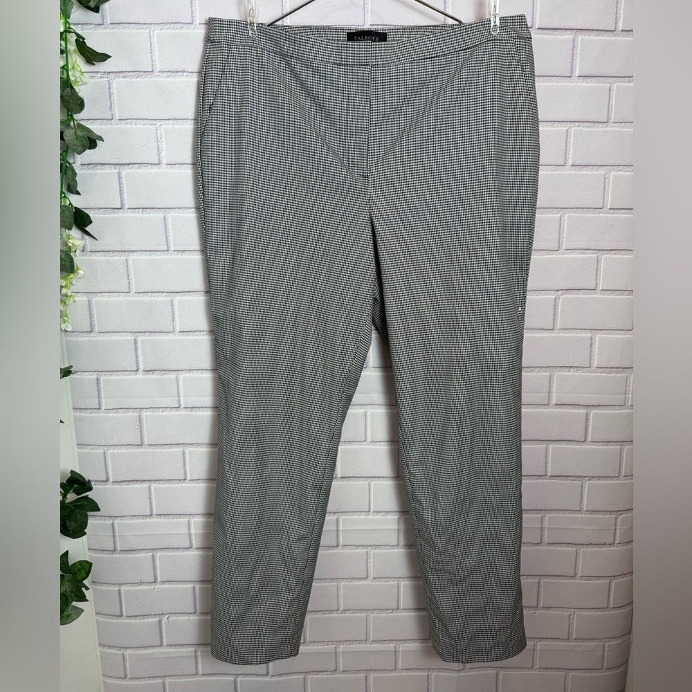 Talbots Women's Pants Size 10 Black & White Check Print